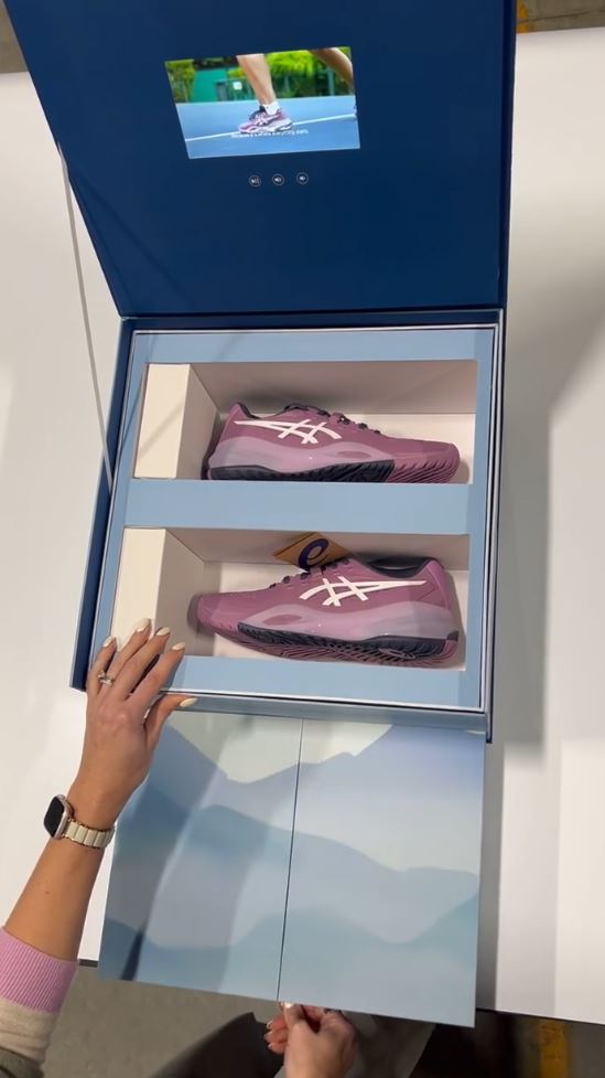 Asics Influencer Kits